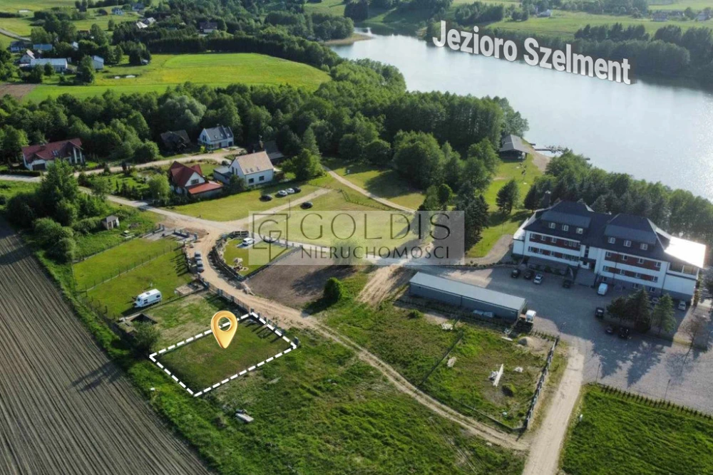 Działka nad Jeziorem Szelment – zdjęcie 3