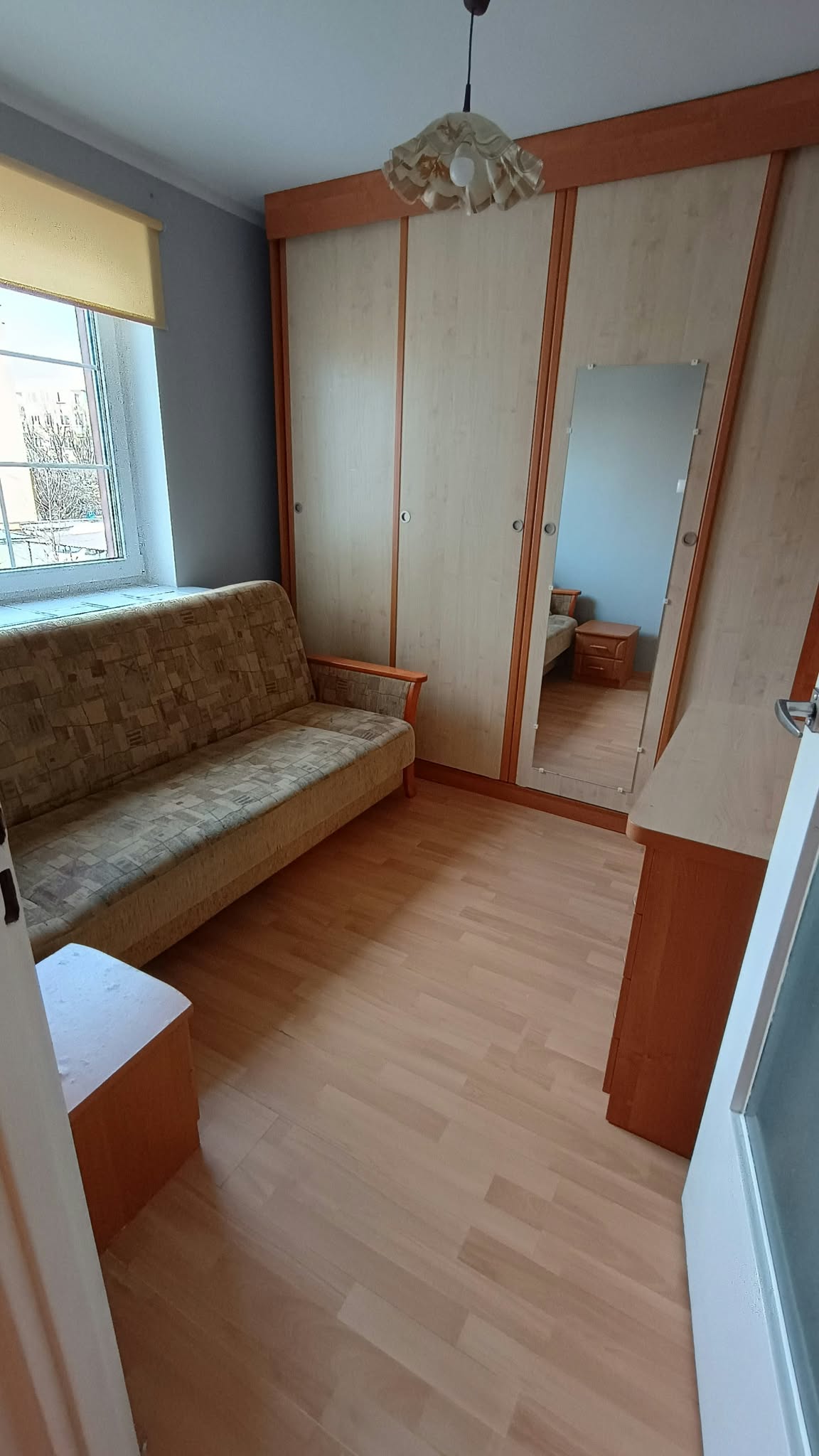 Przestronne mieszkanie w centrum z ogrodzonym parkingiem – zdjęcie 3